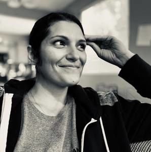 Meet your Posher, Lea